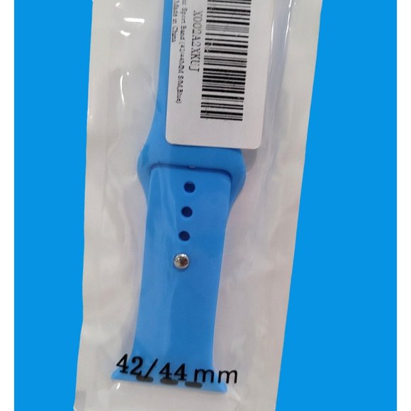 Silicone Blue Sports Watch Band For Apple Watch Size 42mm-44mm - Picture 2 of 3